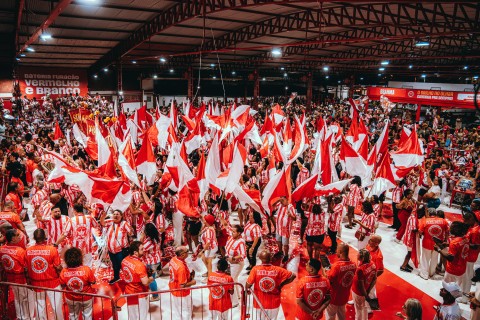 Escolas do Rio Carnaval dão início às finais de sambas para 2027, com alcance nacional inédito